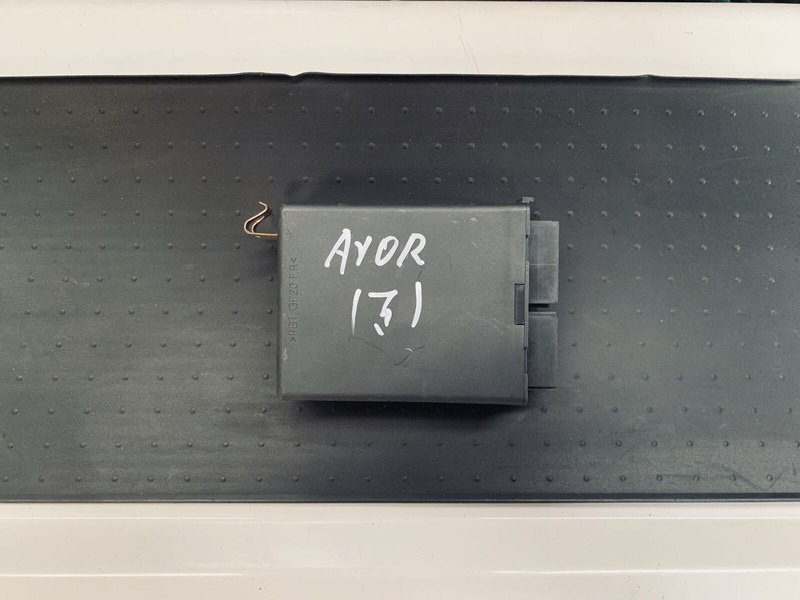 Mercedes-Benz AXOR SIEMENS VDO - Calculator de bord: Foto 2 Mercedes-Benz AXOR SIEMENS VDO - Calculator de bord: Foto 2