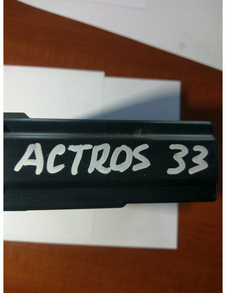 Mercedes-Benz ACTROS - Piesă de schimb: Foto 3 Mercedes-Benz ACTROS - Piesă de schimb: Foto 3