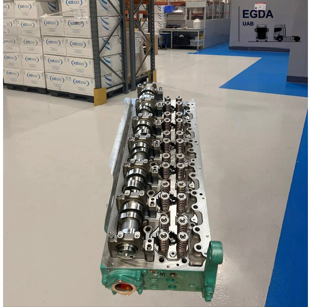 Volvo Cylinder head - Motor: Foto 5 Volvo Cylinder head - Motor: Foto 5