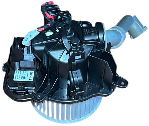 Volvo - Ventilator habitaclu: Foto 3 Volvo - Ventilator habitaclu: Foto 3