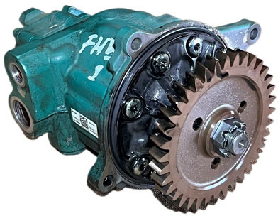 Volvo - Pompă de servodirecţie: Foto 4 Volvo - Pompă de servodirecţie: Foto 4