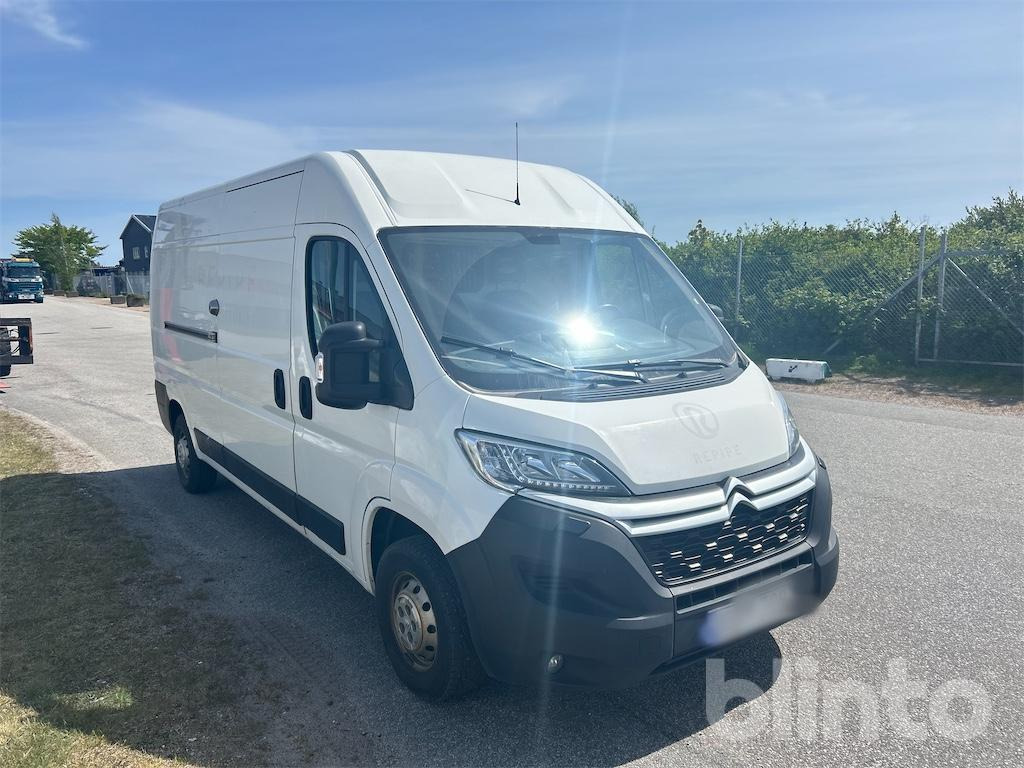 CITROEN Jumper - Autoutilitară: Foto 4 CITROEN Jumper - Autoutilitară: Foto 4