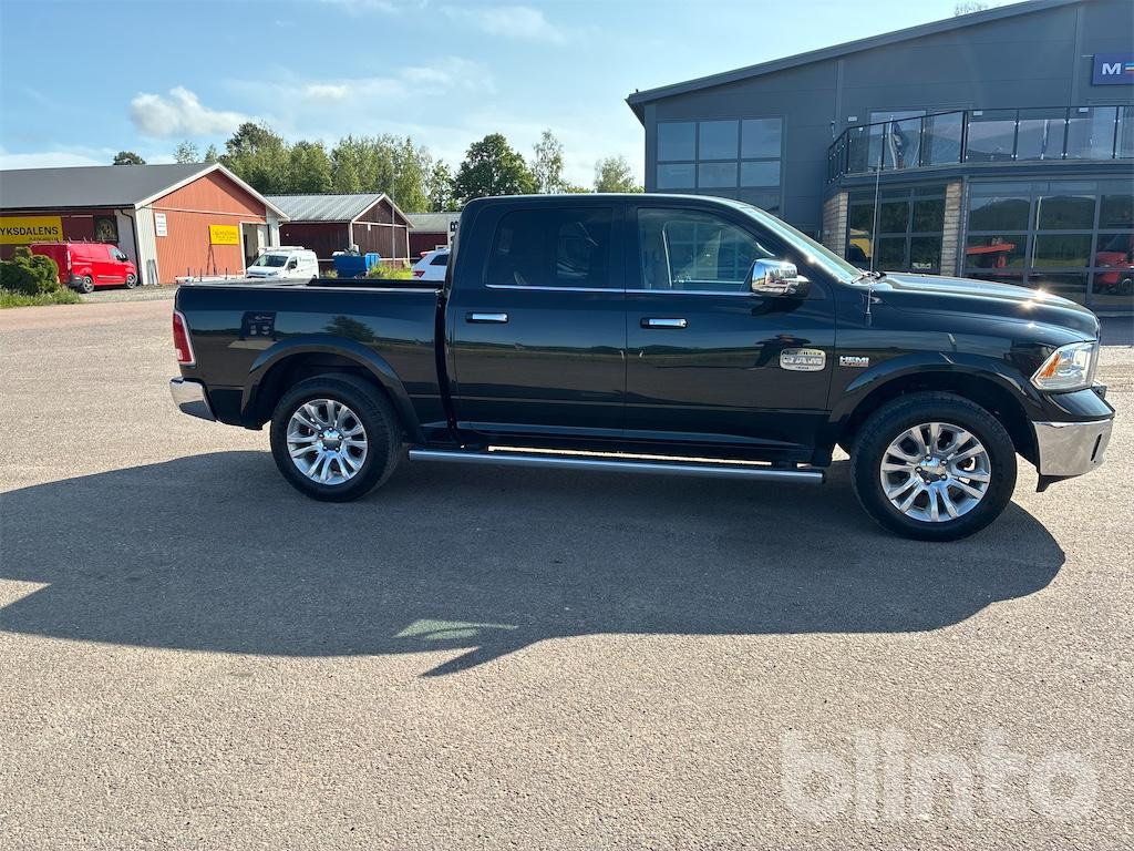 DODGE RAM 1500 HEMI LongHorn - Autoutilitară: Foto 4 DODGE RAM 1500 HEMI LongHorn - Autoutilitară: Foto 4