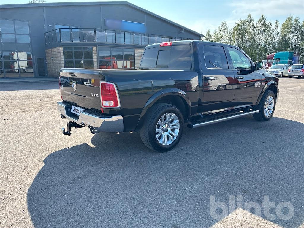 DODGE RAM 1500 HEMI LongHorn - Autoutilitară: Foto 5 DODGE RAM 1500 HEMI LongHorn - Autoutilitară: Foto 5
