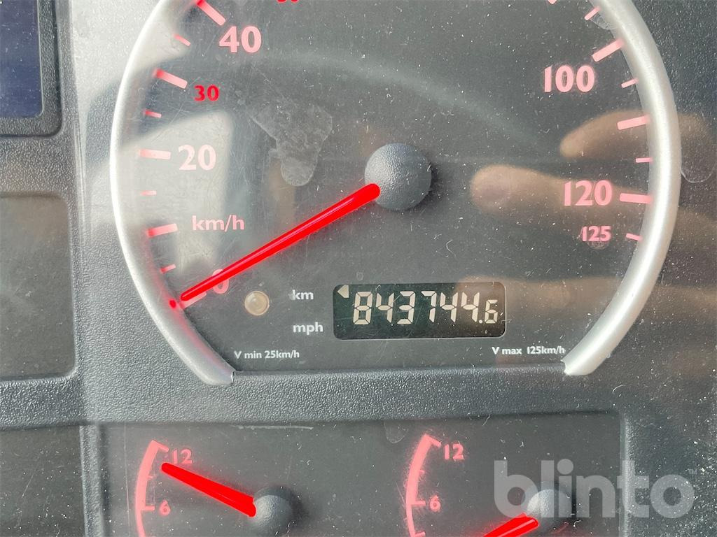 MAN TGA 18.480 (2004) - Cap tractor: Foto 5 MAN TGA 18.480 (2004) - Cap tractor: Foto 5