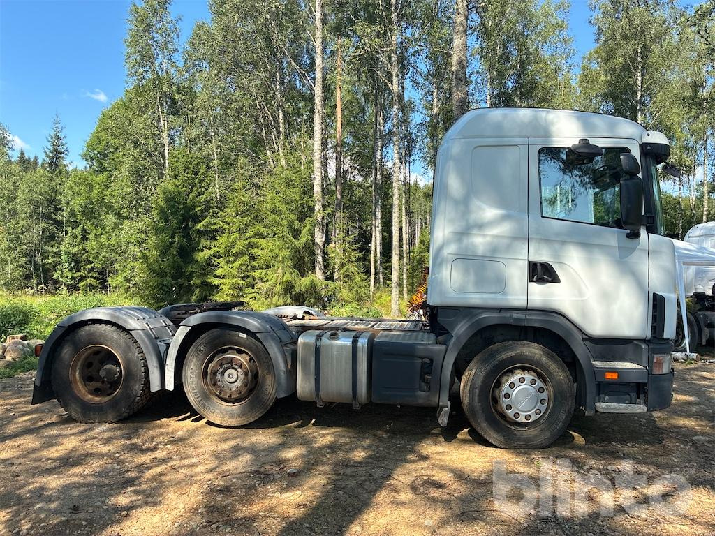 SCANIA R114LA6X2/4NB380 - Cap tractor: Foto 4 SCANIA R114LA6X2/4NB380 - Cap tractor: Foto 4