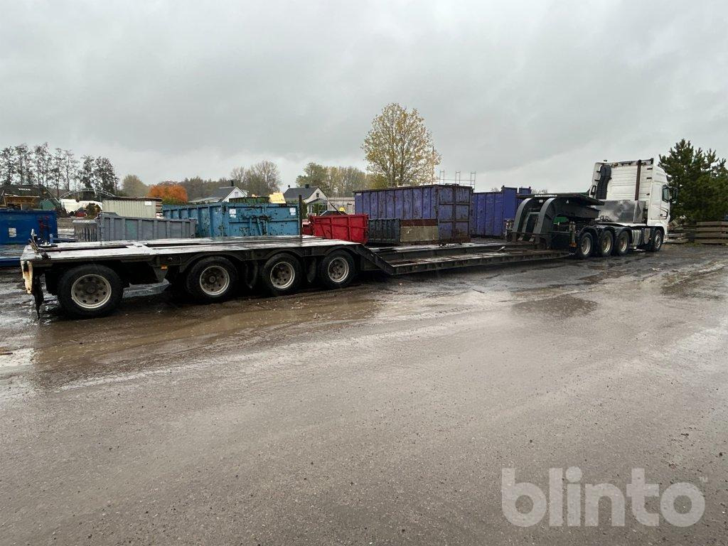VOLVO FH16-32 8X4 - Cap tractor, Semiremorcă transport auto: Foto 2 VOLVO FH16-32 8X4 - Cap tractor, Semiremorcă transport auto: Foto 2