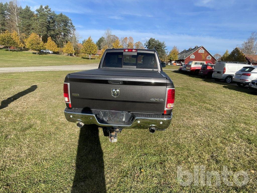 DODGE RAM Hemi 5,7 - Pick-up: Foto 4 DODGE RAM Hemi 5,7 - Pick-up: Foto 4