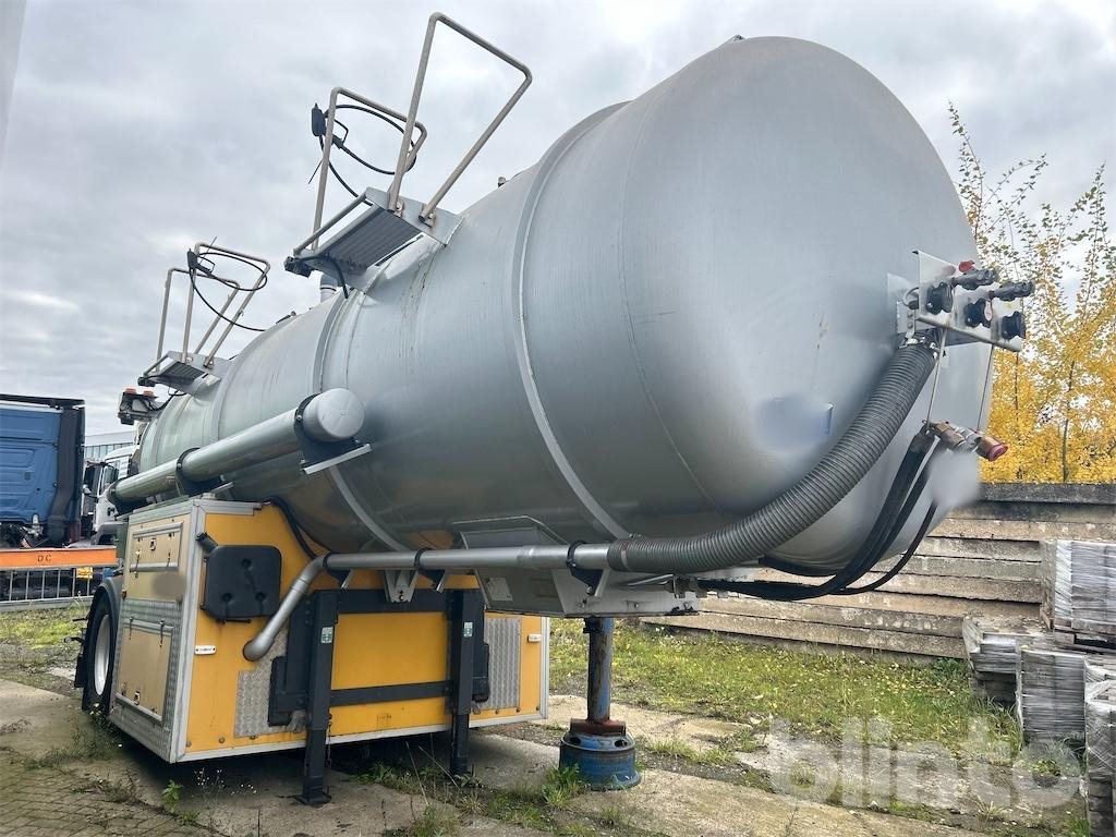 ENS Saug Truck XXL 18 (2009) - Semiremorcă cisternă: Foto 2 ENS Saug Truck XXL 18 (2009) - Semiremorcă cisternă: Foto 2