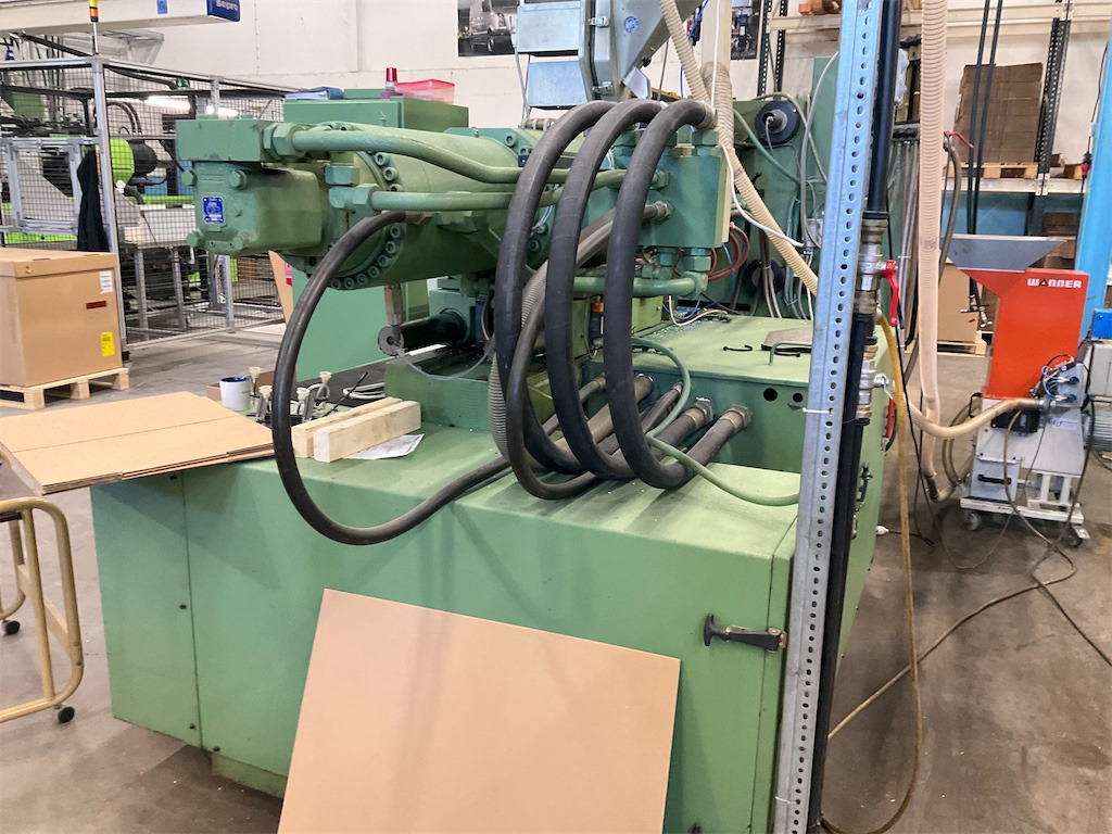 Engel ES 1300/250 - Mașină: Foto 5 Engel ES 1300/250 - Mașină: Foto 5