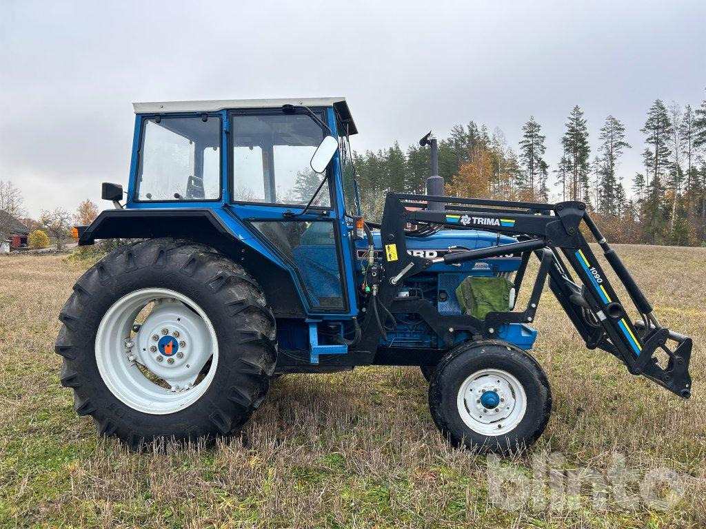 FORD 4610 (låg drifttid) - Tractor agricol: Foto 4 FORD 4610 (låg drifttid) - Tractor agricol: Foto 4