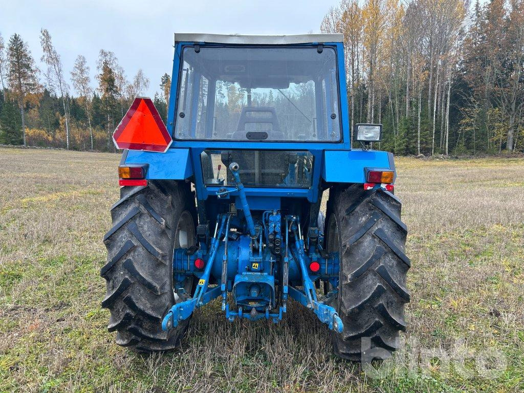 FORD 4610 (låg drifttid) - Tractor agricol: Foto 5 FORD 4610 (låg drifttid) - Tractor agricol: Foto 5