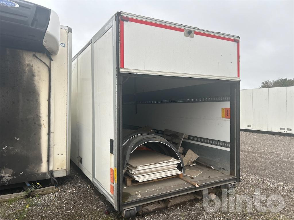 Fokor Carrier - Caroserie - frigider: Foto 5 Fokor Carrier - Caroserie - frigider: Foto 5