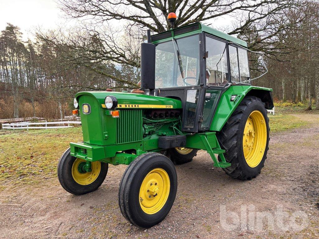 John Deere 2130-6 cylinder - Tractor agricol: Foto 5 John Deere 2130-6 cylinder - Tractor agricol: Foto 5