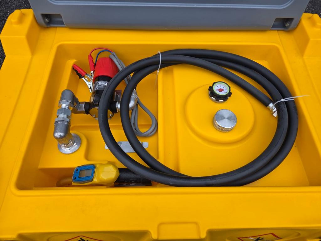 KLAMEL DTK-480 Liter mit Zapfanlage (ungebraucht) - Rezervor combustibil pentru Utilaje constructii: Foto 3 KLAMEL DTK-480 Liter mit Zapfanlage (ungebraucht) - Rezervor combustibil pentru Utilaje constructii: Foto 3