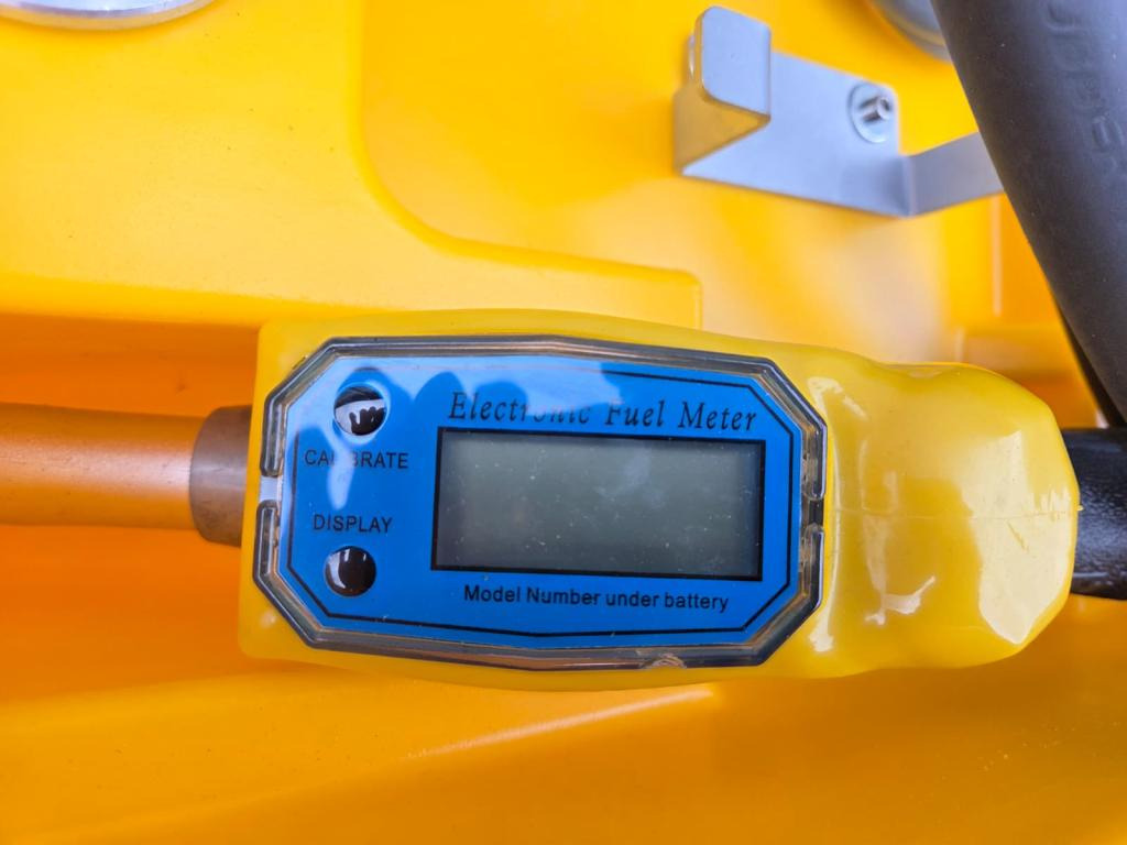 KLAMEL DTK-480 Liter mit Zapfanlage (ungebraucht) - Rezervor combustibil pentru Utilaje constructii: Foto 5 KLAMEL DTK-480 Liter mit Zapfanlage (ungebraucht) - Rezervor combustibil pentru Utilaje constructii: Foto 5