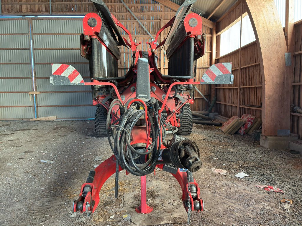 Kuhn Merge Max 1090 - Maşină de întors fânul: Foto 2 Kuhn Merge Max 1090 - Maşină de întors fânul: Foto 2