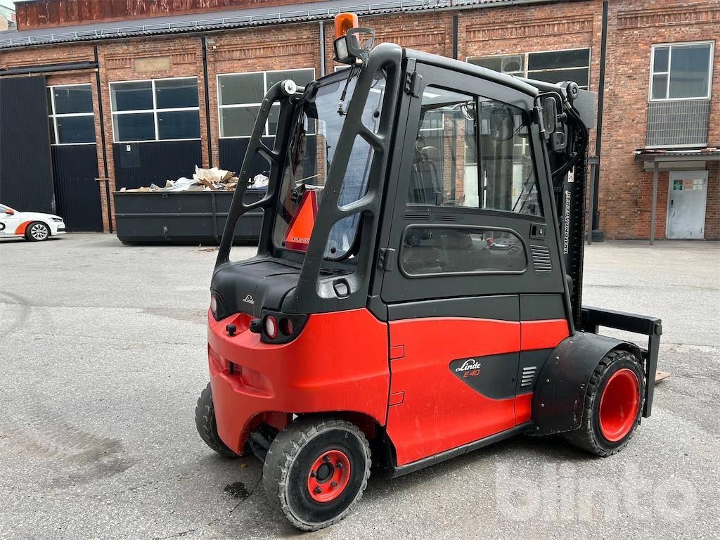 Linde E40H - Electrostivuitor: Foto 5 Linde E40H - Electrostivuitor: Foto 5