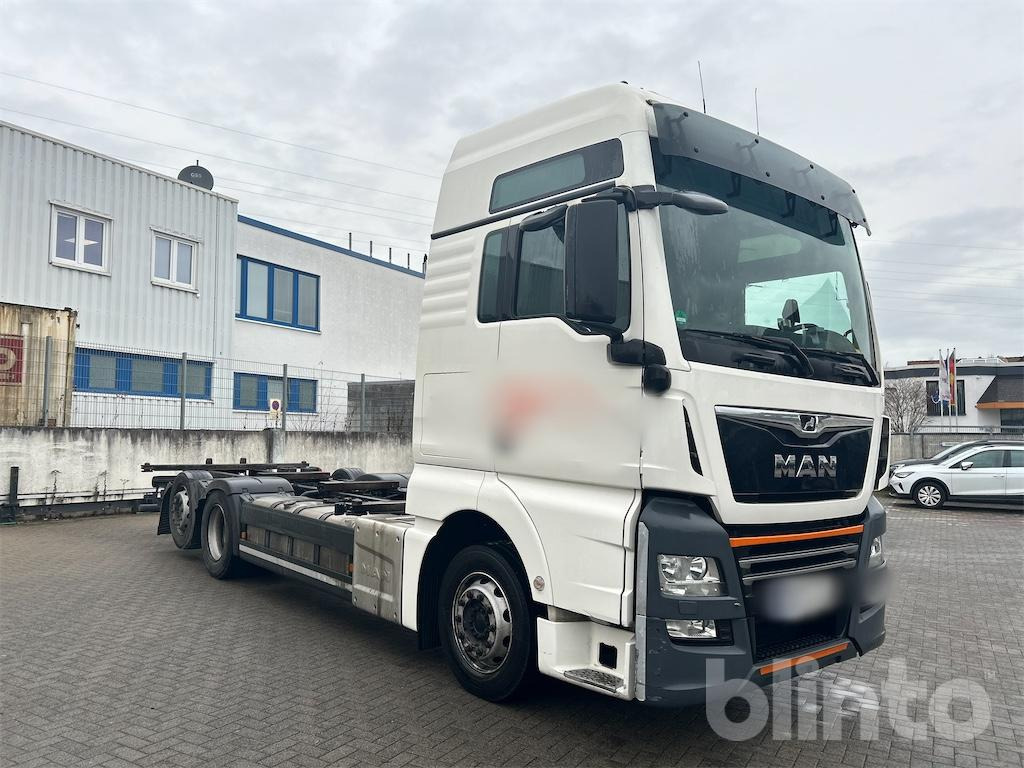 MAN TGX 26.400 (2020) - Camion transport containere/ Swap body: Foto 2 MAN TGX 26.400 (2020) - Camion transport containere/ Swap body: Foto 2