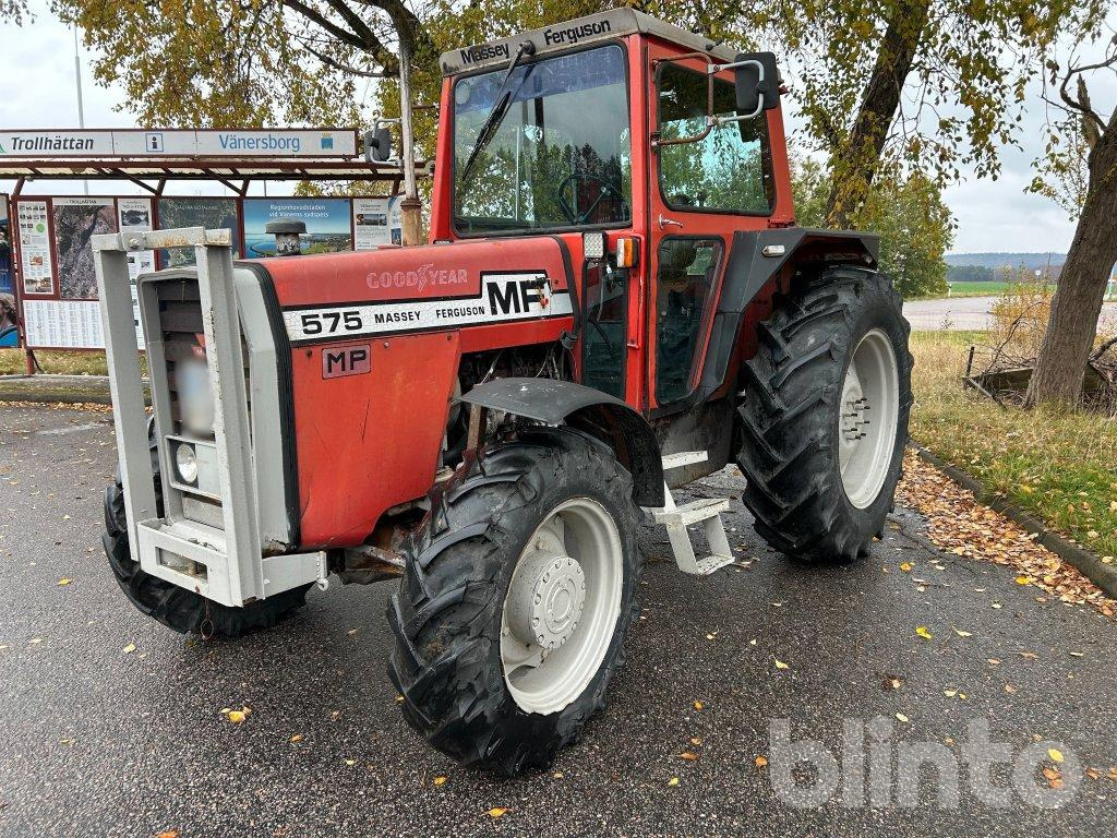 MASSEY-FERGUSON 575 4WD - Tractor agricol: Foto 1 MASSEY-FERGUSON 575 4WD - Tractor agricol: Foto 1