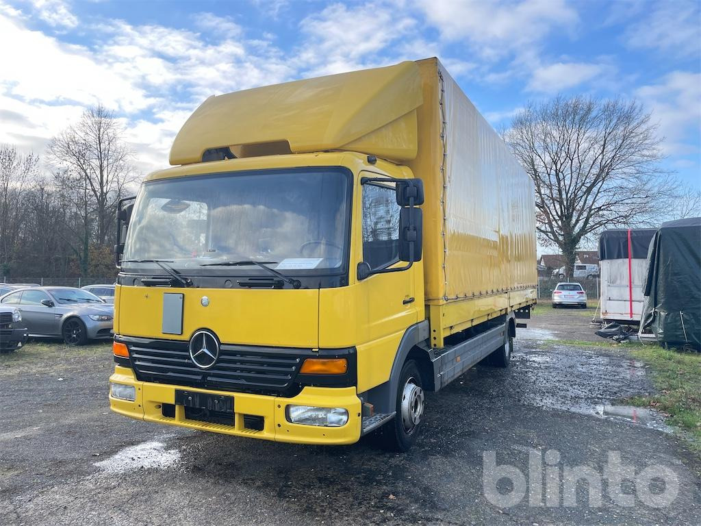 Mercedes Benz Atego 818 - Camion furgon: Foto 1 Mercedes Benz Atego 818 - Camion furgon: Foto 1