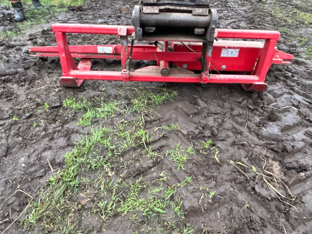 RF system HXX-200 - Tocător resturi vegetale/ Mulcer: Foto 5 RF system HXX-200 - Tocător resturi vegetale/ Mulcer: Foto 5