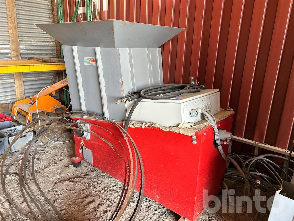 Reinhold AZR 600 - Utilaj pentru prelucrarea lemnului: Foto 1 Reinhold AZR 600 - Utilaj pentru prelucrarea lemnului: Foto 1