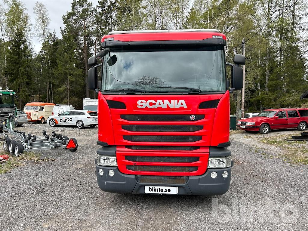 SCANIA G450 med kran och flak - Maşină de tractare: Foto 2 SCANIA G450 med kran och flak - Maşină de tractare: Foto 2