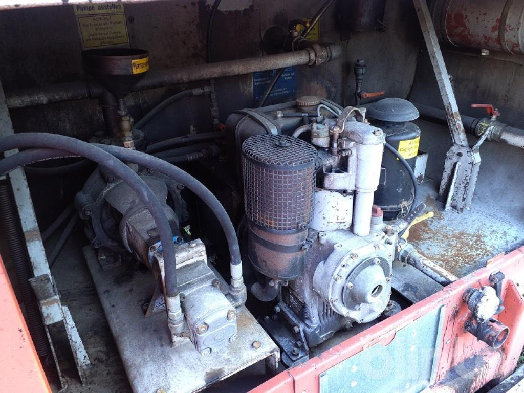 SCHÄFER FELLBACH ST6000T - Cisternă vidanjă: Foto 4 SCHÄFER FELLBACH ST6000T - Cisternă vidanjă: Foto 4