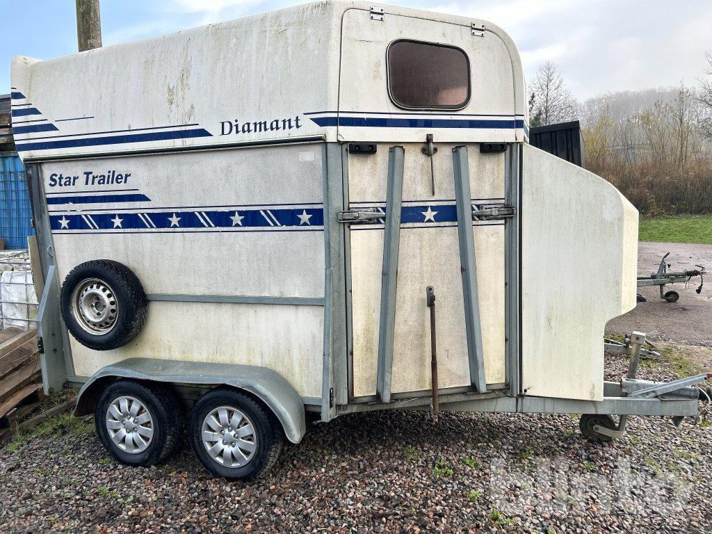 Star Trailer Diamant - Remorcă transport cai: Foto 4 Star Trailer Diamant - Remorcă transport cai: Foto 4