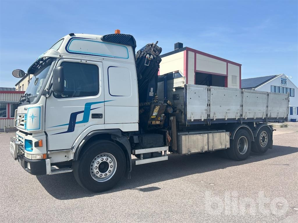 VOLVO FM7 6*2 - Tippflak - Camion basculantă, Camion cu macara: Foto 2 VOLVO FM7 6*2 - Tippflak - Camion basculantă, Camion cu macara: Foto 2
