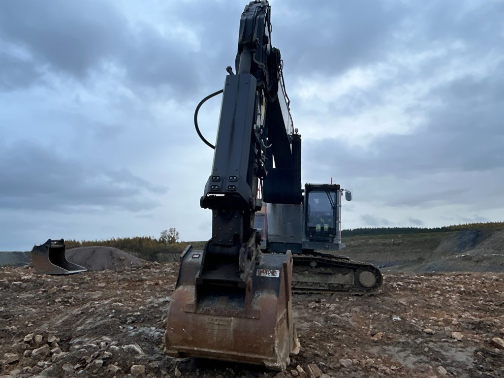 Volvo EC300EL - Excavator pe şenile: Foto 2 Volvo EC300EL - Excavator pe şenile: Foto 2