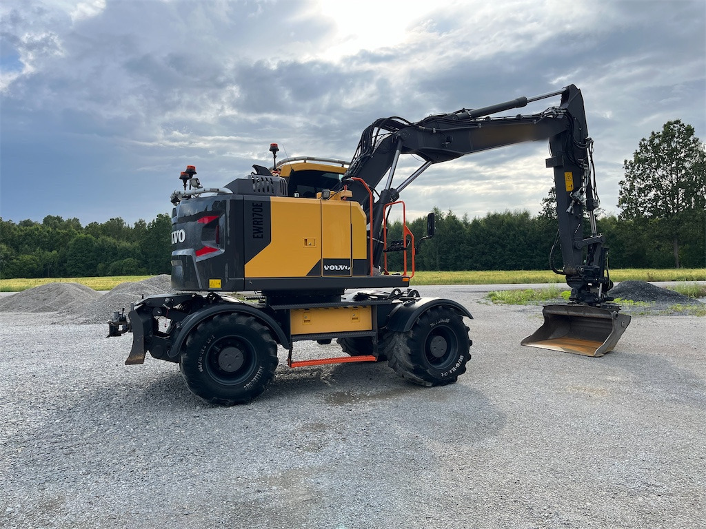 Volvo EWR170E - Excavator pe roţi: Foto 4 Volvo EWR170E - Excavator pe roţi: Foto 4