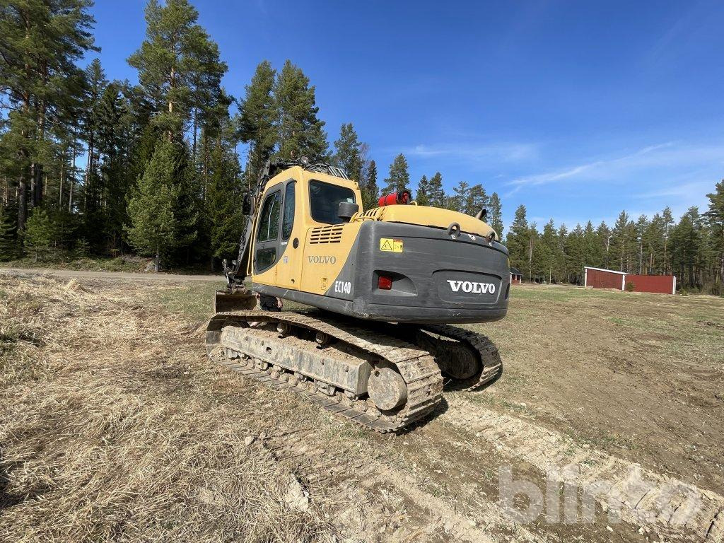 Volvo Ec 140LC extra hög frigång - Excavator pe şenile: Foto 2 Volvo Ec 140LC extra hög frigång - Excavator pe şenile: Foto 2