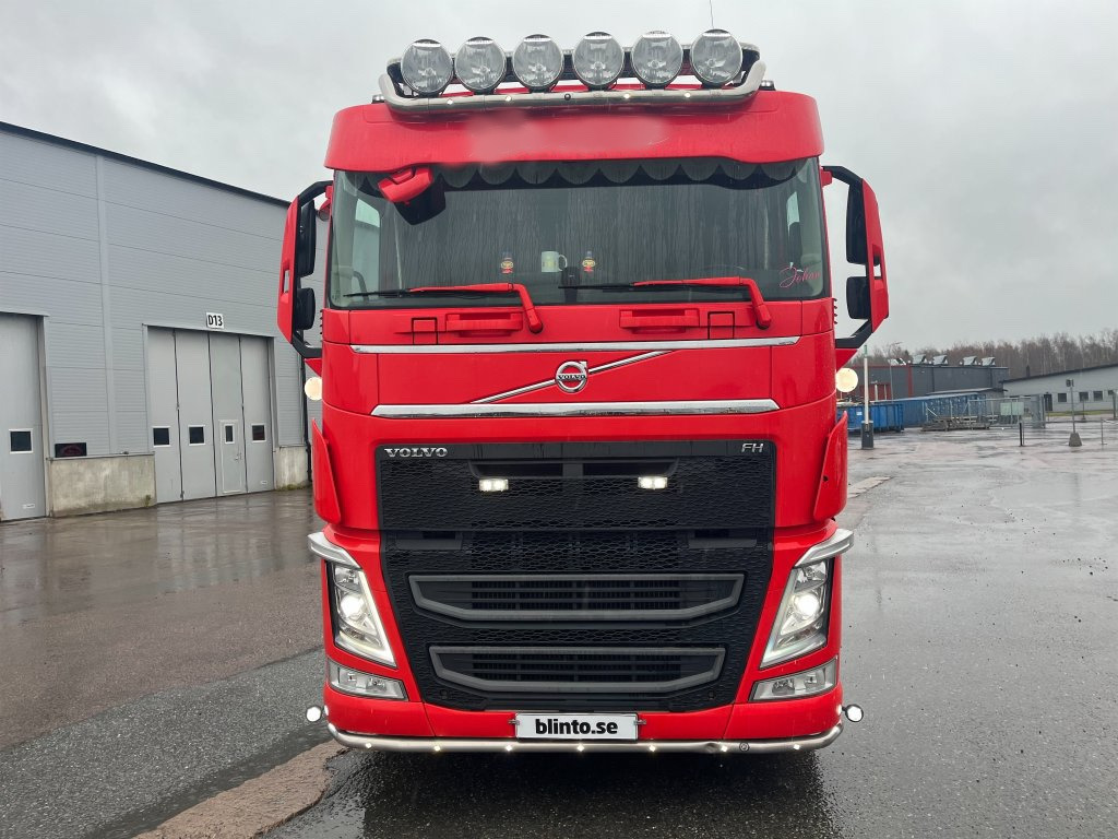 Volvo FH 8*4 12.8 I-Shift - Autobetonieră: Foto 2 Volvo FH 8*4 12.8 I-Shift - Autobetonieră: Foto 2