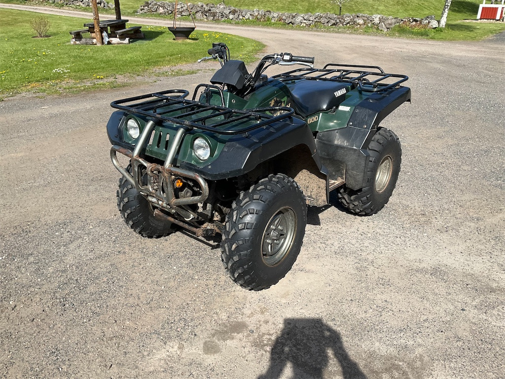 YAMAHA YFM600FWA 4WV - Atv: Foto 2 YAMAHA YFM600FWA 4WV - Atv: Foto 2