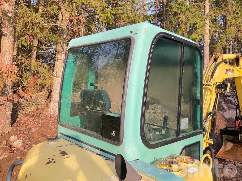 Mini excavator Yanmar B37V: Foto 12