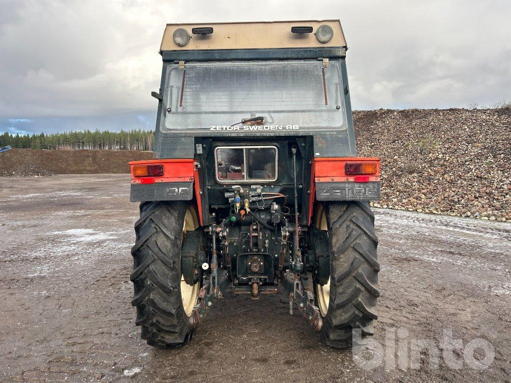 ZETOR 5245 - Tractor agricol: Foto 5 ZETOR 5245 - Tractor agricol: Foto 5