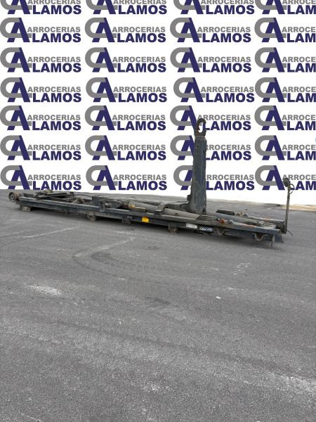 CAYVOL CAYVOL MV-22/70 - Macara montată: Foto 3 CAYVOL CAYVOL MV-22/70 - Macara montată: Foto 3