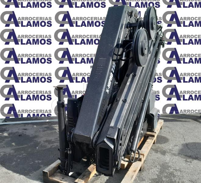 HIAB Grúa marca HIAB 232 E5 HIPRO - Macara montată: Foto 4 HIAB Grúa marca HIAB 232 E5 HIPRO - Macara montată: Foto 4