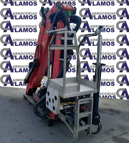 PALFINGER EPSILON PALFINGER C70Z73 - Macara montată: Foto 2 PALFINGER EPSILON PALFINGER C70Z73 - Macara montată: Foto 2