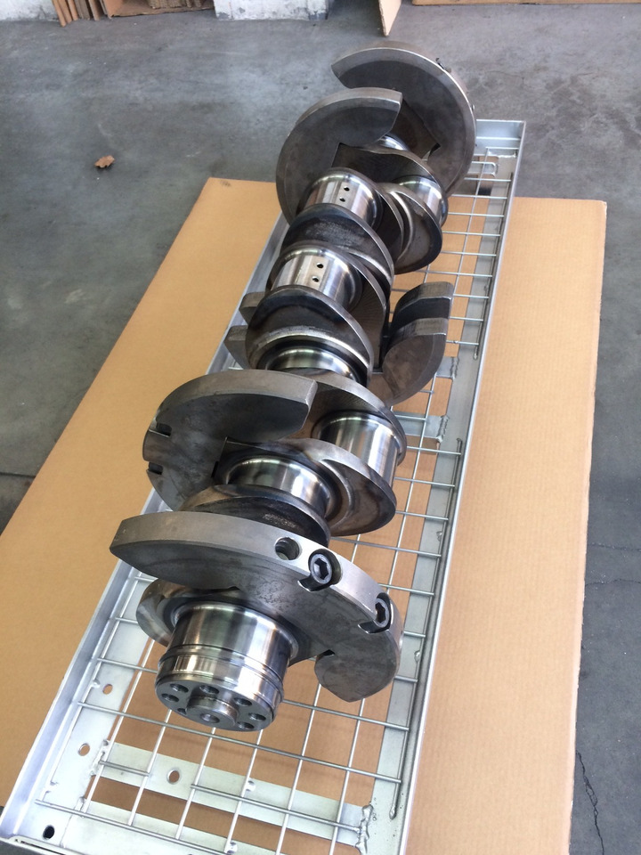 ALBERO MOTORE MAN D2842 - V12 - Arbore cotit: Foto 2 ALBERO MOTORE MAN D2842 - V12 - Arbore cotit: Foto 2