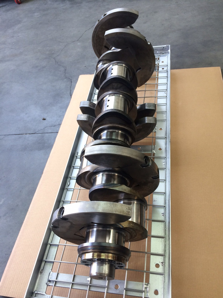 ALBERO MOTORE MAN D2842 - V12 - Arbore cotit: Foto 3 ALBERO MOTORE MAN D2842 - V12 - Arbore cotit: Foto 3