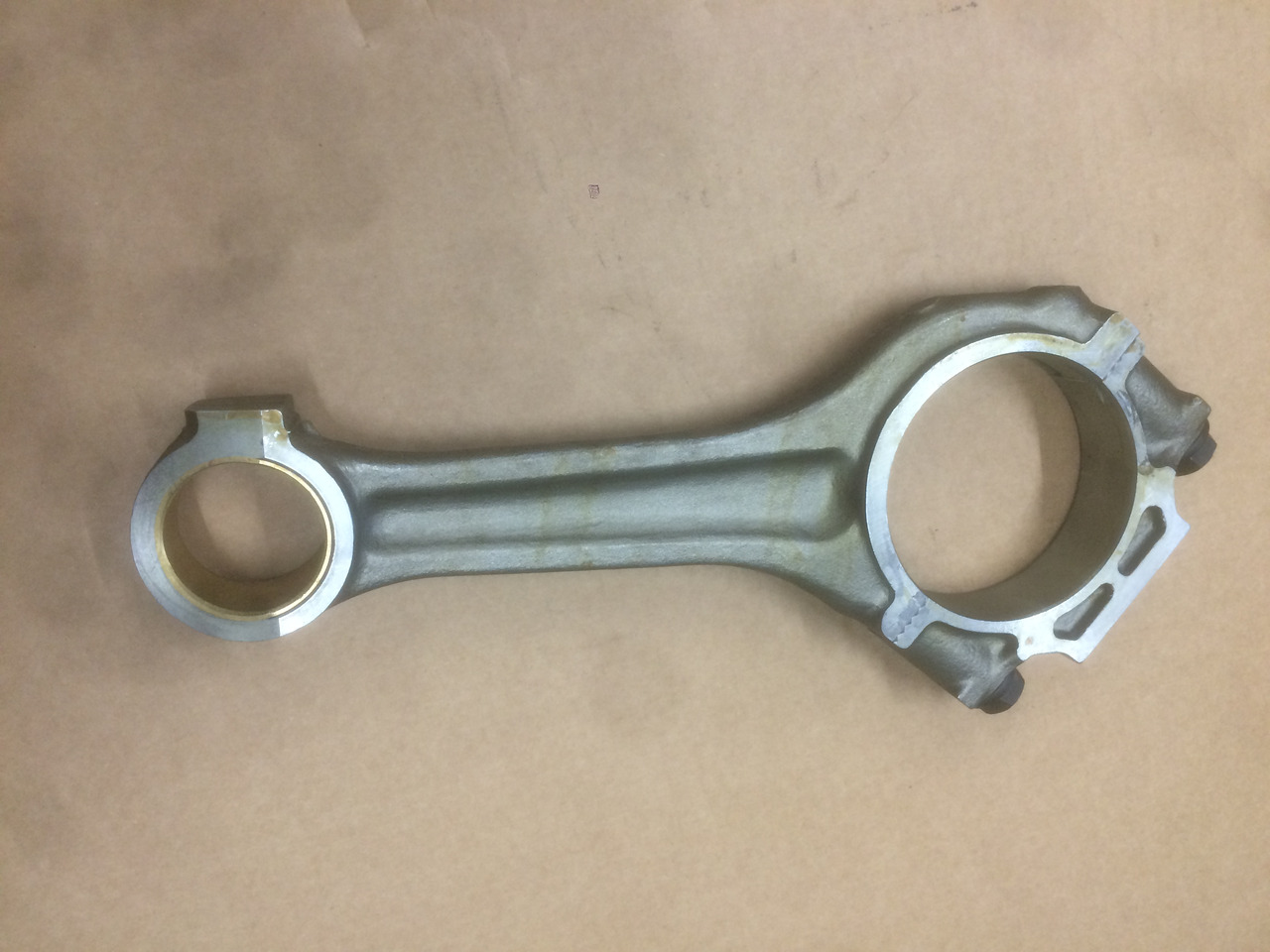 BIELLA MERCEDES OM442 / OM443 / OM444 - RIF. MB A4420300220 - Bielă pentru Camion: Foto 4 BIELLA MERCEDES OM442 / OM443 / OM444 - RIF. MB A4420300220 - Bielă pentru Camion: Foto 4