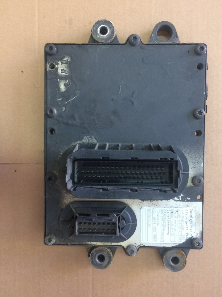 CENTRALINA MOTORE MERCEDES OM904LA.II/8 - VAR. 904.922 - Rif. A0404460540 - Calculator de bord: Foto 1 CENTRALINA MOTORE MERCEDES OM904LA.II/8 - VAR. 904.922 - Rif. A0404460540 - Calculator de bord: Foto 1