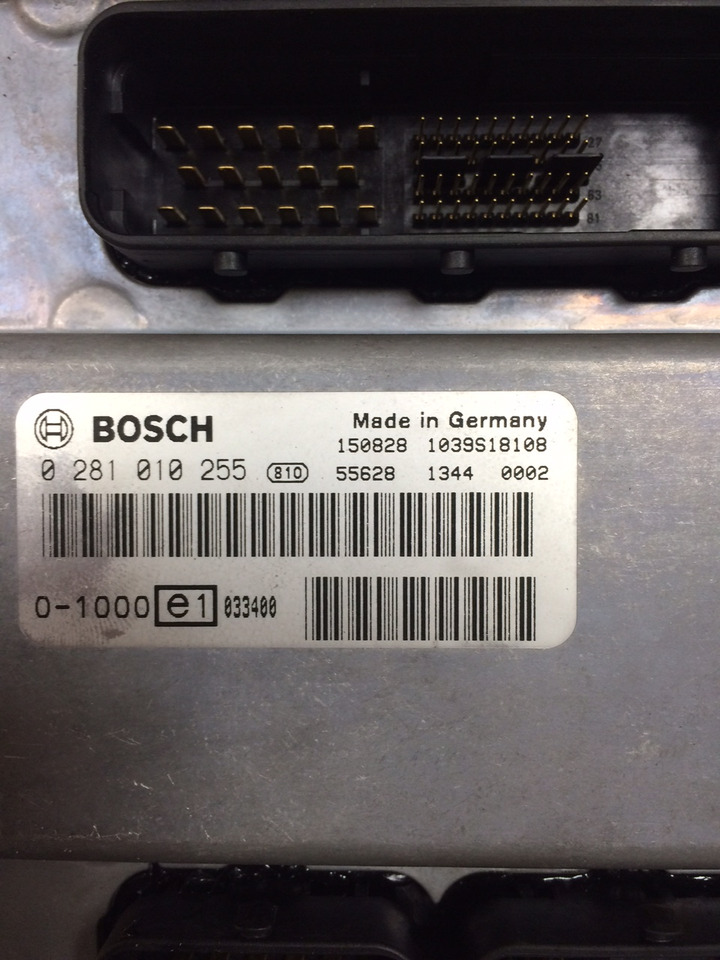 DISPOSITIVO COMANDO EDC BOSCH 0281010255 - Calculator de bord pentru Camion: Foto 2 DISPOSITIVO COMANDO EDC BOSCH 0281010255 - Calculator de bord pentru Camion: Foto 2