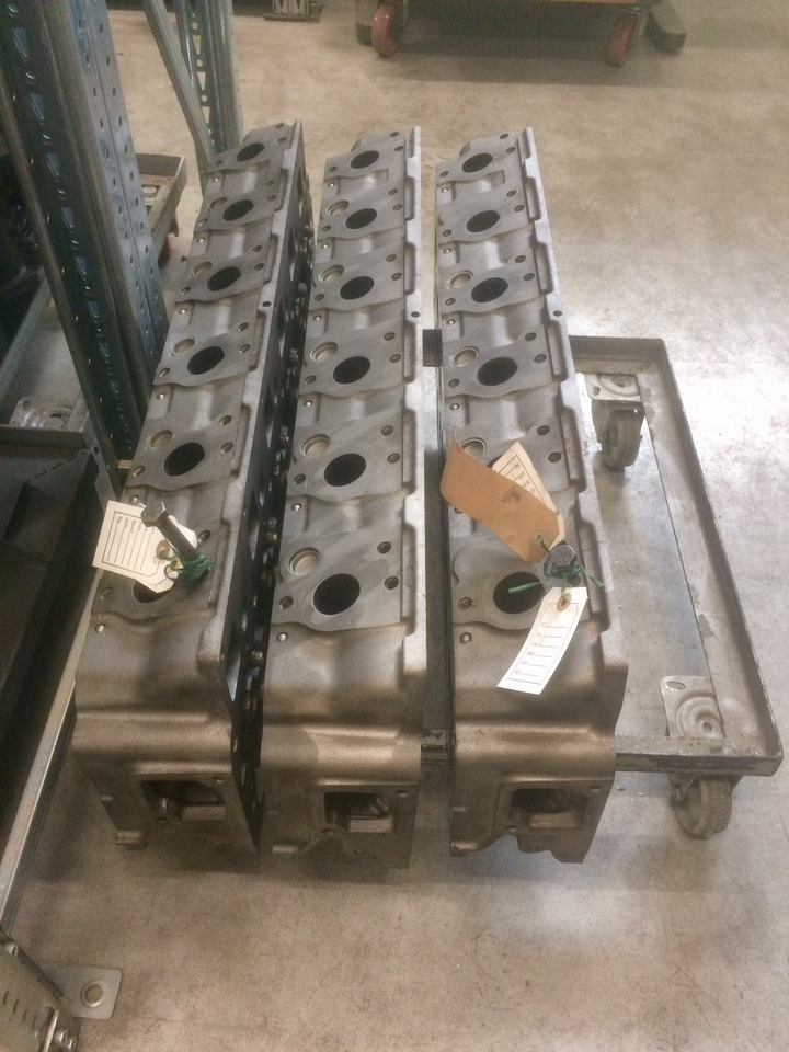 TESTATA MERCEDES OM906 - Chiulasă: Foto 4 TESTATA MERCEDES OM906 - Chiulasă: Foto 4