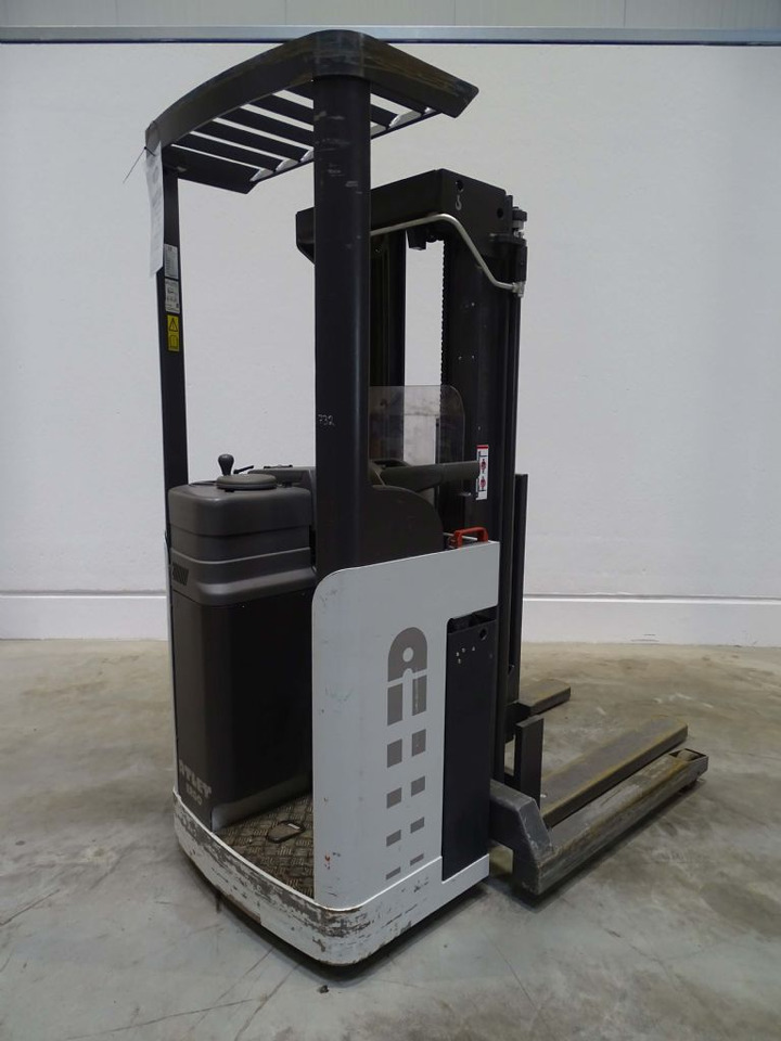 Atlet A/ATF/100DTFVJN480 - Transpalet la mare înălţime: Foto 2 Atlet A/ATF/100DTFVJN480 - Transpalet la mare înălţime: Foto 2