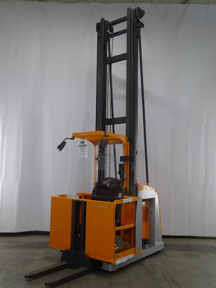 Still EK-X48 - Stivuitorul selector: Foto 1 Still EK-X48 - Stivuitorul selector: Foto 1