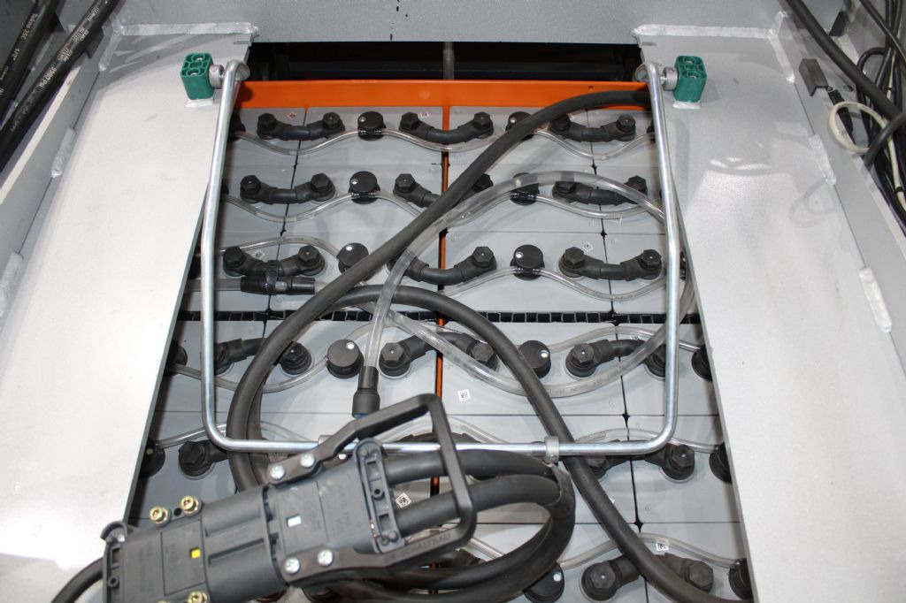 Still EK-X48 - Stivuitorul selector: Foto 4 Still EK-X48 - Stivuitorul selector: Foto 4